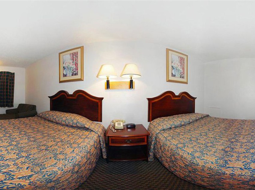 Motel Rodeway Inn Frackville