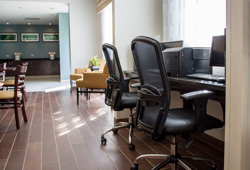 Hotel Sleep Inn And Suites 