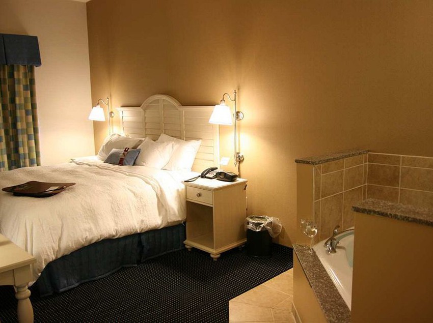 Hotel Hampton Inn & Suites Cape Cod - West Yarmouth  | West Yarmouth | Massachusetts | United States 15