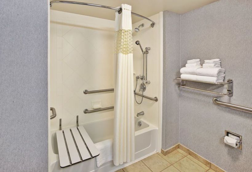 Hotel Hampton Inn & Suites Cape Cod - West Yarmouth  | West Yarmouth | Massachusetts | United States 19
