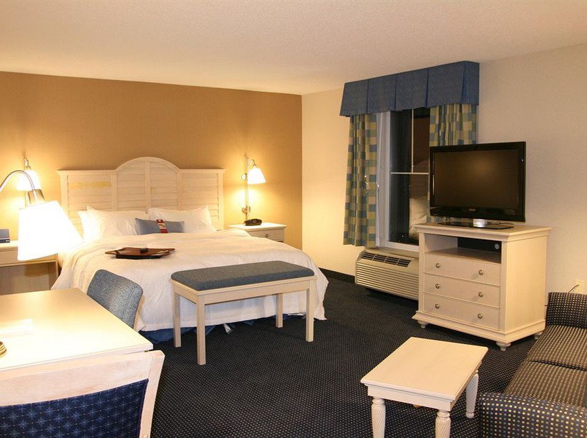 Hotel Hampton Inn & Suites Cape Cod - West Yarmouth  | West Yarmouth | Massachusetts | United States 3