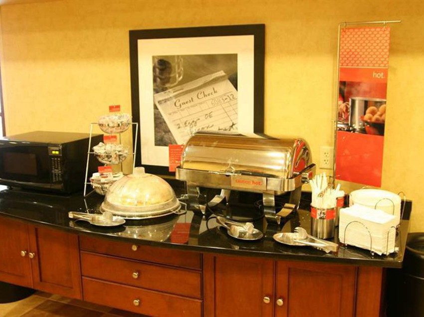 Hotel Hampton Inn & Suites Cape Cod - West Yarmouth  | West Yarmouth | Massachusetts | United States 6