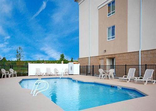 Hotel Comfort Inn & Suites  | Tifton | Georgia | United States 6