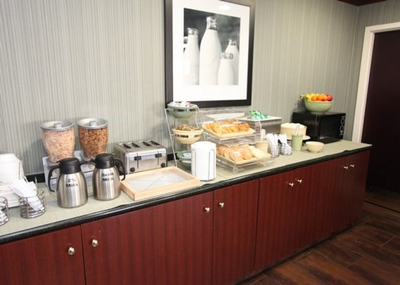 Hotel Quality Inn  | North Little Rock | Arkansas | United States 11