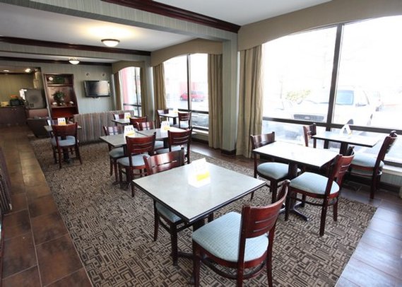 Hotel Quality Inn  | North Little Rock | Arkansas | United States 5