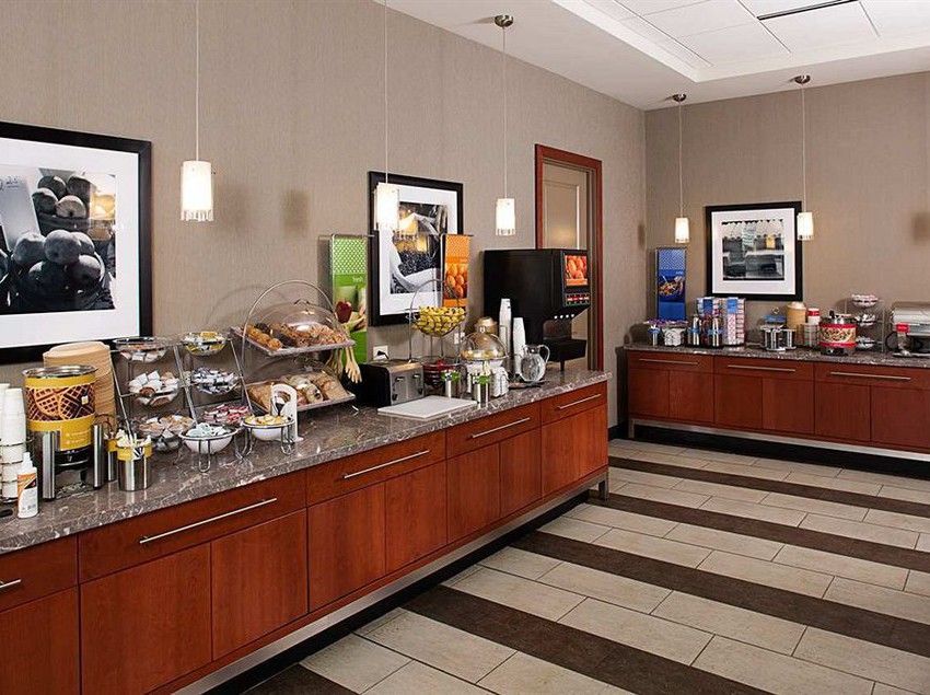 Hotel Hampton Inn Portland Downtown Waterfront  | Portland | Maine | United States 4