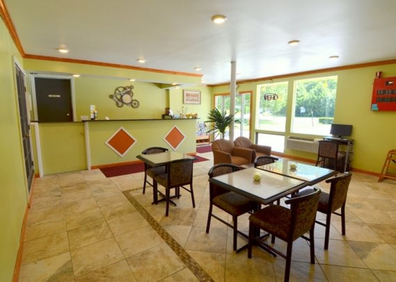 Hotel Econo Lodge Manchester  | Manchester | Vermont | United States 11