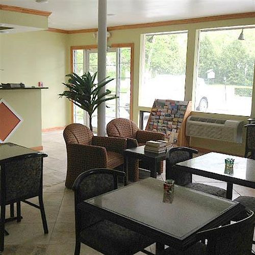 Hotel Econo Lodge Manchester  | Manchester | Vermont | United States 18