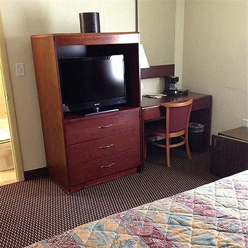 Hotel Econo Lodge Manchester  | Manchester | Vermont | United States 19