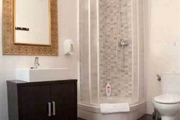 Pensión CH Victoria Alojamientos  | Cuenca | Cuenca | España 9