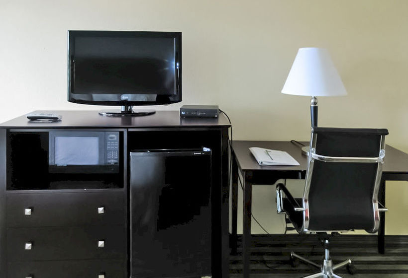 Hotel Ramada Limited Calhoun  | Calhoun | Georgia | United States 3