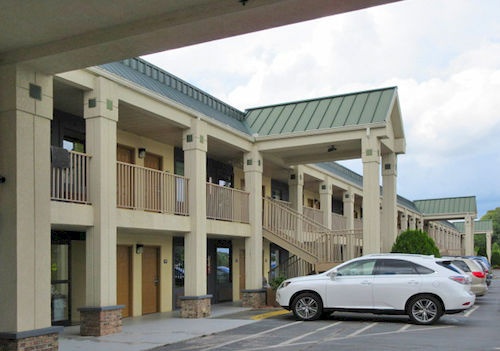 Hotel Ramada Limited Calhoun  | Calhoun | Georgia | United States 4