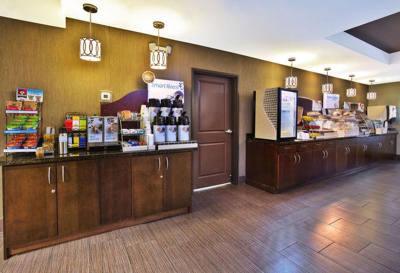 Hotel Holiday Inn Express Hastings  | Grand Rapids | Michigan | United States 16