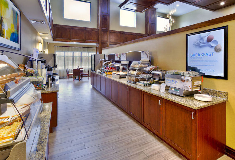 Hotel Holiday Inn Express & Suites Frankenmuth  | Frankenmuth | Michigan | United States 1