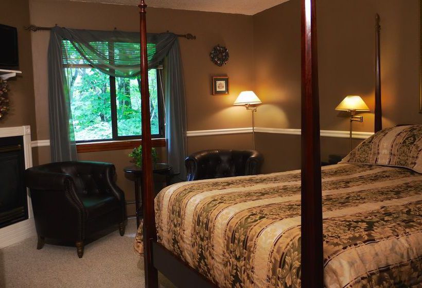 Hotel Snowed Inn Bed & Breakfast  | Killington | Vermont | United States 10