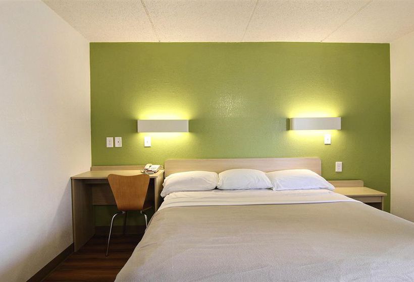 Motel 6 Cleveland - Willoughby  | Cleveland | Ohio | United States 1