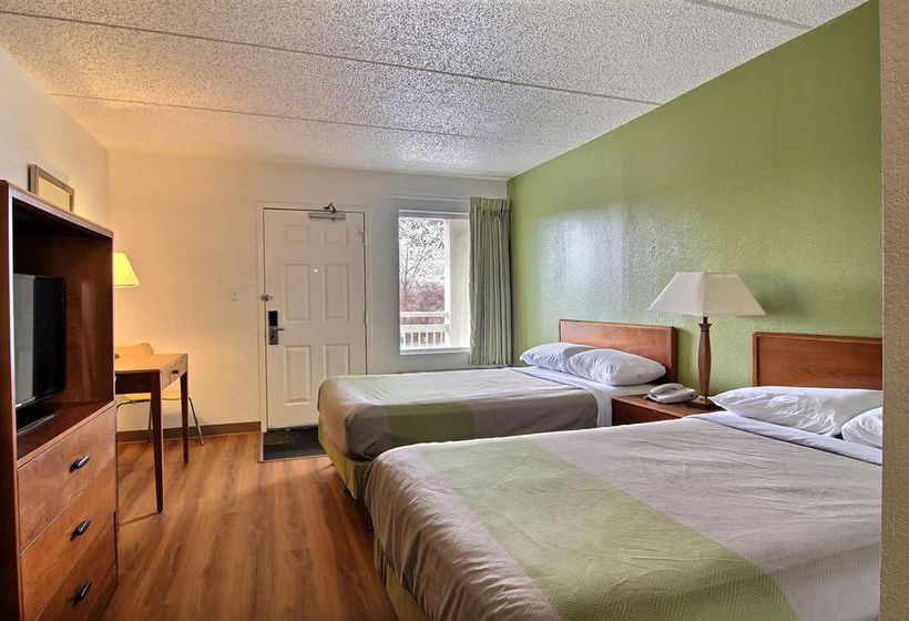 Motel 6 Cleveland - Willoughby  | Cleveland | Ohio | United States 9
