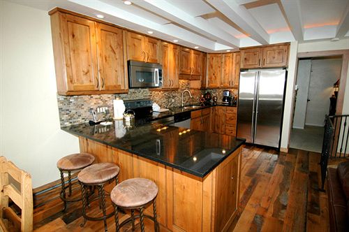 Hotel Chateau Roaring Fork  | Aspen | Colorado | United States 13