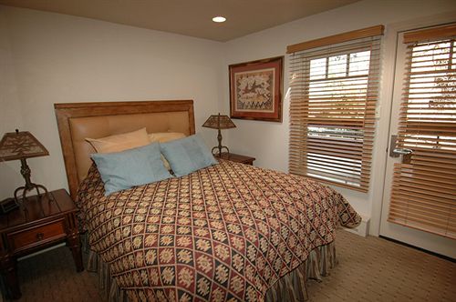 Hotel Chateau Roaring Fork  | Aspen | Colorado | United States 8