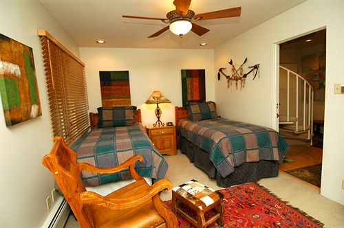 Hotel Chateau Roaring Fork  | Aspen | Colorado | United States 9