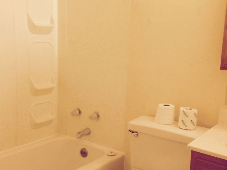 Hotel Ottumwa  | Ottumwa | Iowa | United States 13