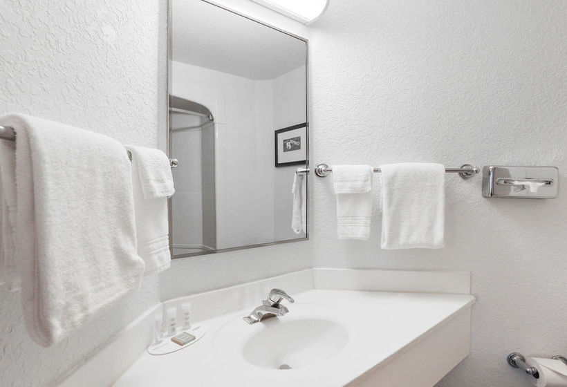 Motel Super 8 Sault Sainte Marie  | Sault Ste Marie | Michigan | United States 12