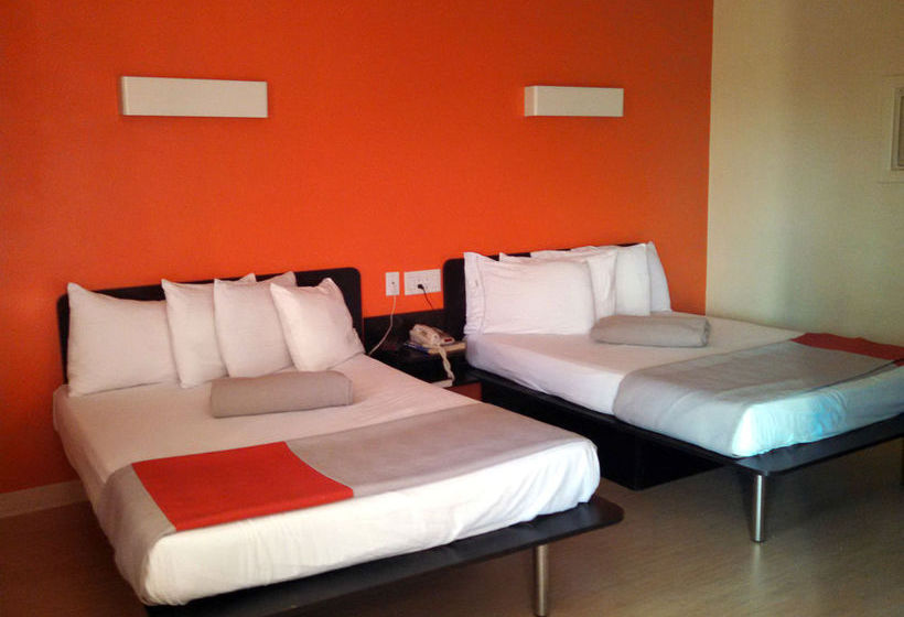 Motel Cocoa Country Inn Hershey at the Park  | Hershey | Pennsylvania | United States 10