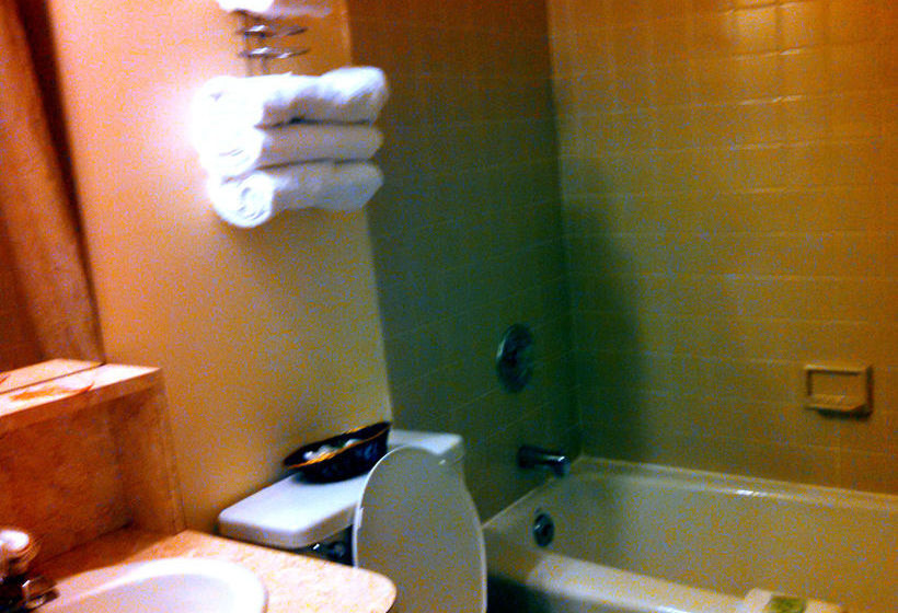 Motel Cocoa Country Inn Hershey at the Park  | Hershey | Pennsylvania | United States 12
