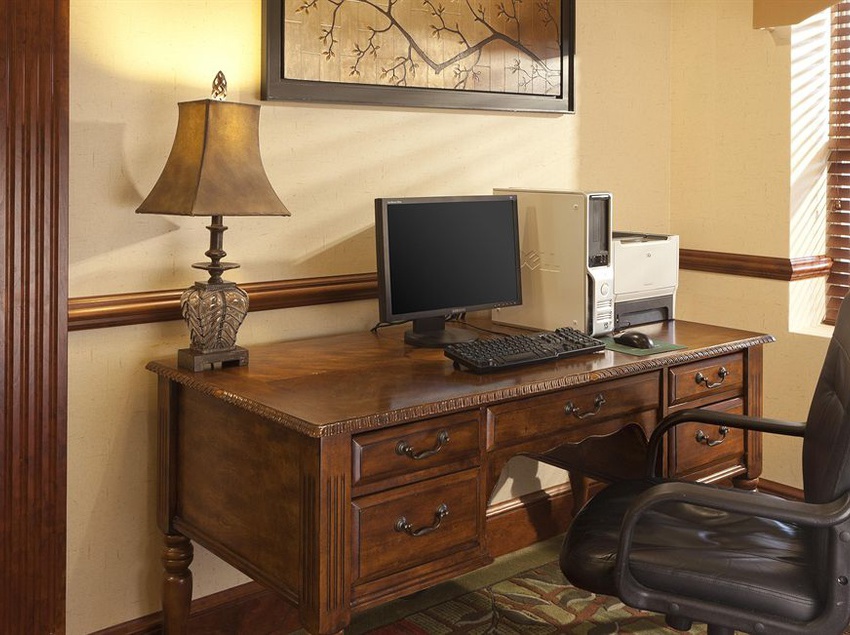 Hotel Country Inn & Suites By Carlson Woodbridge 