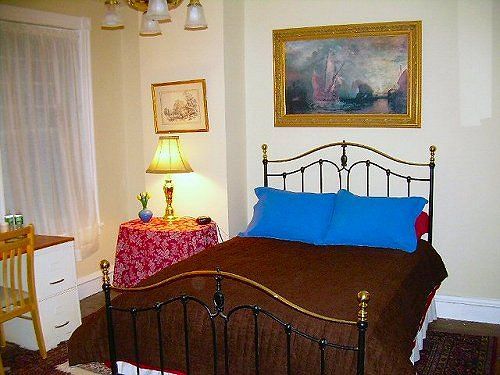 Burbridge St. B&b  | Philadelphia | Pennsylvania | United States 19