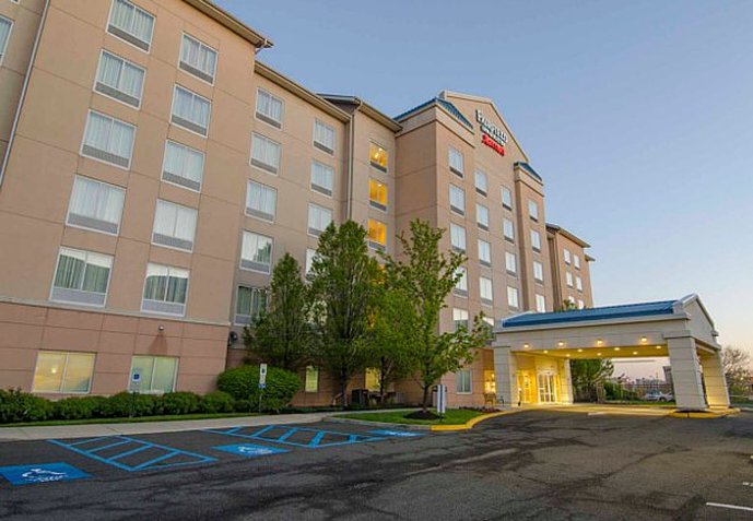 Hotel Fairfield Inn & Suites Newark Liberty International Airport  | Newark | New Jersey | Estados Unidos 1