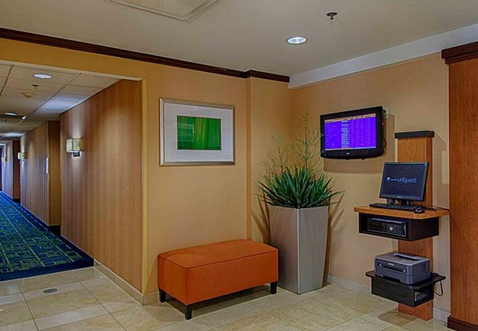 Hotel Fairfield Inn & Suites Newark Liberty International Airport  | Newark | New Jersey | Estados Unidos 10
