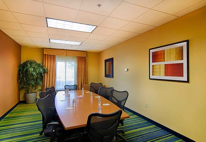 Hotel Fairfield Inn & Suites Newark Liberty International Airport  | Newark | New Jersey | Estados Unidos 15