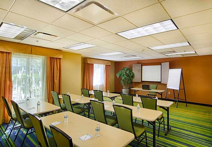 Hotel Fairfield Inn & Suites Newark Liberty International Airport  | Newark | New Jersey | Estados Unidos 16