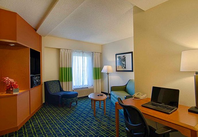 Hotel Fairfield Inn & Suites Newark Liberty International Airport  | Newark | New Jersey | Estados Unidos 5