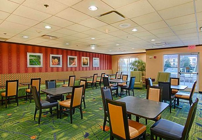 Hotel Fairfield Inn & Suites Newark Liberty International Airport  | Newark | New Jersey | Estados Unidos 7