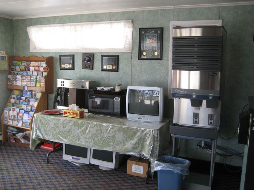 Hotel Travel Inn  | Rutland | Vermont | United States 1