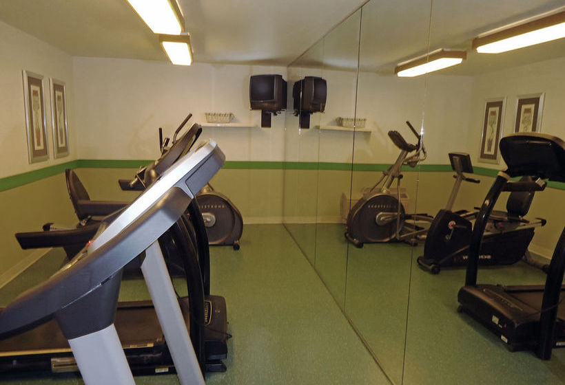 Hotel Extended Stay America - Greensboro - Airport  | Greensboro | North Carolina | United States 3