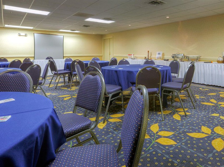 Hotel Country Inn & Suites By Carlson Fredericksburg South  | Fredericksburg | Virginia | United States 4