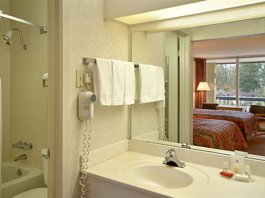 Hotel Carmel Inn & Suites  | Thibodaux | Louisiana | United States 3