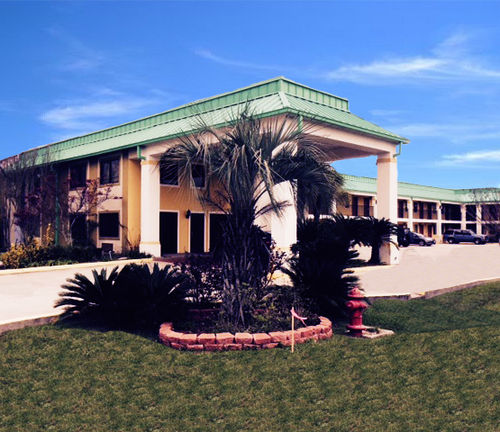 Hotel Americas Best Inns-gonzales 