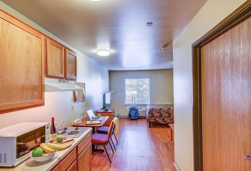 Hotel Value Place Sharonville  | Sharonville | Ohio | United States 16