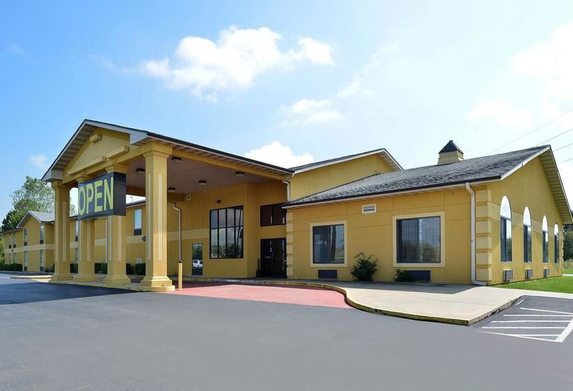 Hotel Americas Best Value Inn & Suites  | Mount Vernon | Missouri | United States 2