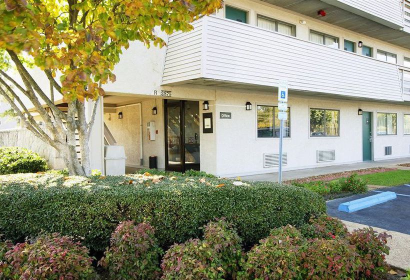 Hotel Americas Best Value Inn - Memphis/airport  | Memphis | Tennessee | United States 9