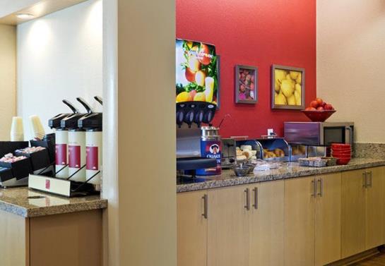 Hotel Towneplace Suites Dodge City  | Dodge City | Kansas | United States 8