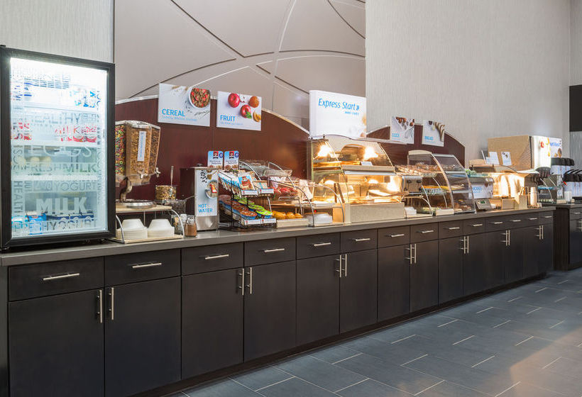 Hotel Holiday Inn Express & Suites Norman  | Norman | Oklahoma | United States 3