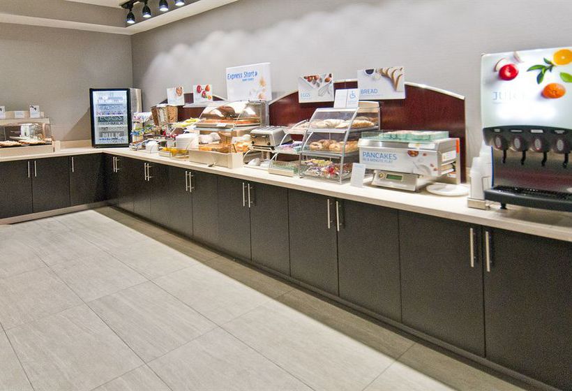 Hotel Holiday Inn Express & Suites Fort Worth North - Northlake  | Fort Worth | Texas | United States 13