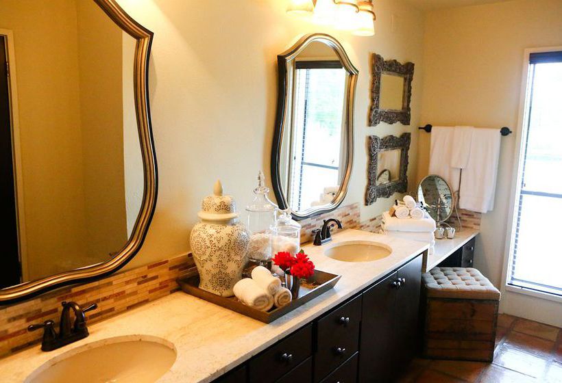 Hotel The Vineyards At Chappel Lodge  | Austin | Texas | United States 2