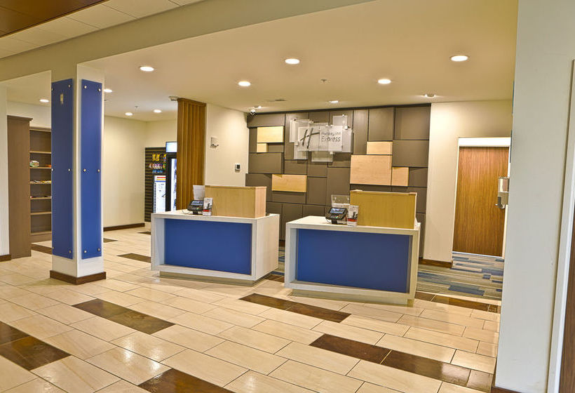 Hotel Holiday Inn Express & Suites Monroe  | Monroe | Michigan | United States 11
