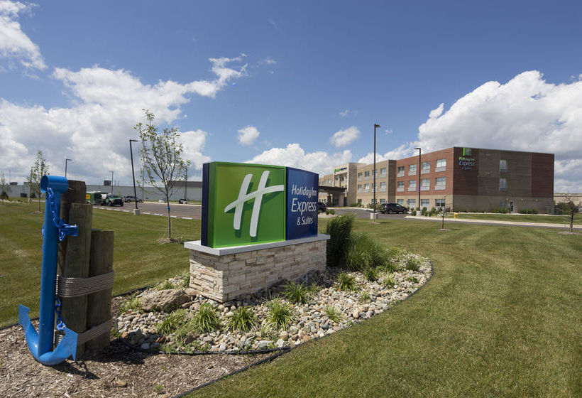 Hotel Holiday Inn Express & Suites Monroe  | Monroe | Michigan | United States 12